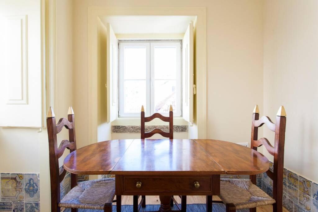 Flat Da Bica Chiado 2 Lägenhet Lisboa Exteriör bild